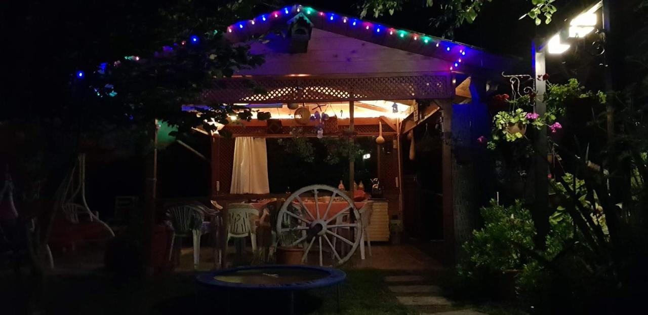 Akmonya Pansiyon Eriklice المظهر الخارجي الصورة
